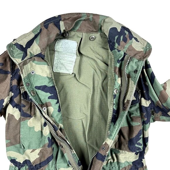 Vintage 90s Military US Army Camo Cold Weather Field Coat Size Small - Picture 4 of 9